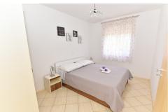 Apartments Lovre Apartment 3 – A4+2 foto 3