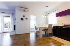 Apartments Oleandar Apartment 2 – Purple foto 4