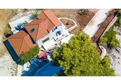 Family House Futura Apartment 1 – House foto 3