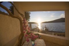 Apartments Rašica Apartment 3 – na moru foto 1