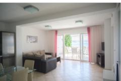 Beachfront Apartments Baricevic wit Apartment 3 – Top 3 foto 1
