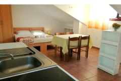 Apartments Mirjana - Baška Apartment 4 – STUDIO-AP6 foto 4