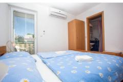 Apartments and rooms Gojak Milenka Apartment 3 – ROOM 3AND4 foto 4