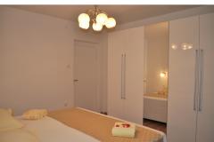 Apartments LIVIRA Apartment 2 – ANI 1/4 foto 3