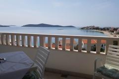 Apartments Villa MANDINA with pool Apartment 2 – A4 foto 5