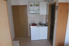 Apartments Villa MANDINA with pool Apartment 3 – A5 foto 4