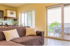 Apartments  Apartment 2 – Kat foto 2