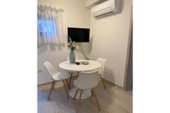 Flowers Apartment Medulin, Fucane 2 Apartment 2 – Camellia foto 5