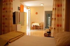 Apartments Feel like home Apartment 1 – Yellow foto 5