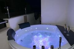 u2 adria Apartment 2 – & jacuzzi foto 1