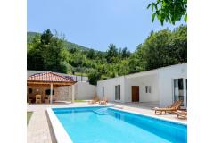 Seosko imanje Petra Apartment 1 – kučica foto 4