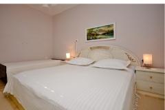 House ALMISSA modern Room 3 – TATJANA 1 foto 1