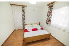 Apartments Ivišić Apartment 2 – 4B foto 2