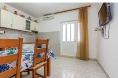 Apartments Blanka Apartment 3 – Nera foto 4