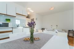 Mustaća Dvori Apartment 3 – Ivan foto 3