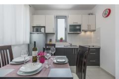 Apartments Kimi with swimming pool  Apartment 4 – APP M foto 5