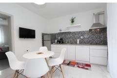 Holiday home with swimming pool Apartment 1 – APP *** foto 4