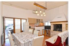 Mira 615 Apartment 2 – 4+0 Ap 2 foto 2