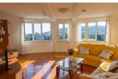 Spacious Apartment in City Center  Apartment 1 foto 1