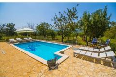 Villa Romansa- 22 km from Split Apartment 1 – VILLA foto 3