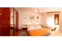 Apartments Ćurković Apartment 1 – 2. kat foto 3