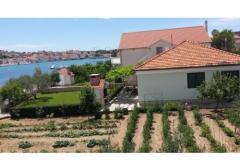 House Petar &amp; Apartment for 2 perso Apartment 2 – House foto 1
