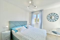 Apartments Ksenija Apartment 1 – A4 blue foto 4