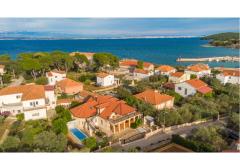 Vacation house  *** Apartment 1 – Rosales foto 3