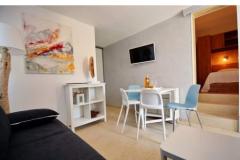 Apartments Laura Vir Apartment 3 – Art foto 4
