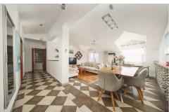 Villa Grey Stone Apartment 1 – Penthouse foto 1