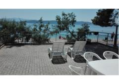 Family house on the beach Apartment 1 – Na plaži foto 4