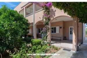 Apartments Samac – Trogir