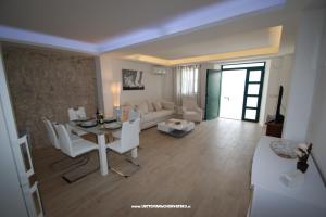 Apartments Casablanca – Zaostrog