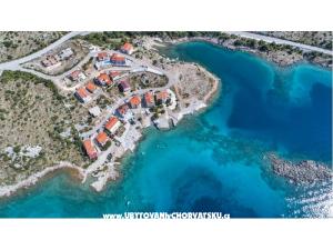 Beachfront Apartments Laszlo