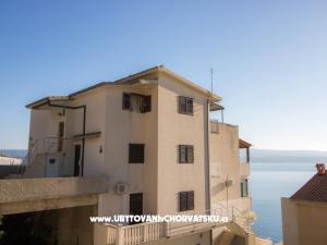 Apartments Leonarda