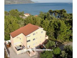 Apartments Maris