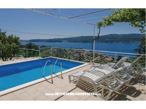 Vacation house Matić