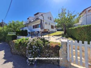 Apartments Md Staničić