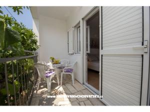 Apartment Neva