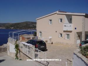 Apartments Daksa