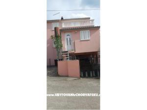 Apartments Viktorija i Mate Šišak