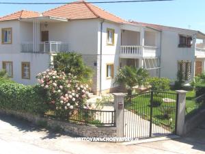 Apartments FIO