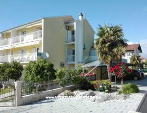 Apartments Gojka Miočević