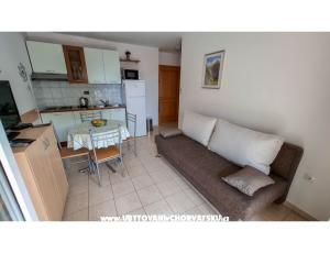 Apartment Lovor