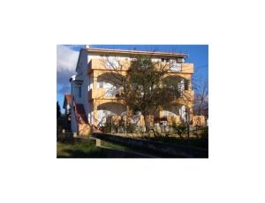 Apartments Brtan