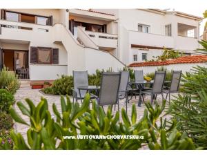 Apartments Dupin
