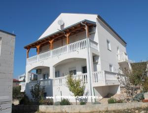 Apartments Maričić Maslenica