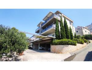 Apartments Božan