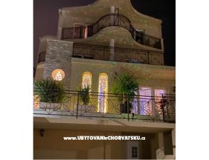 Apartments Villa 9