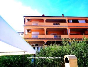 Apartments Damir-Julija